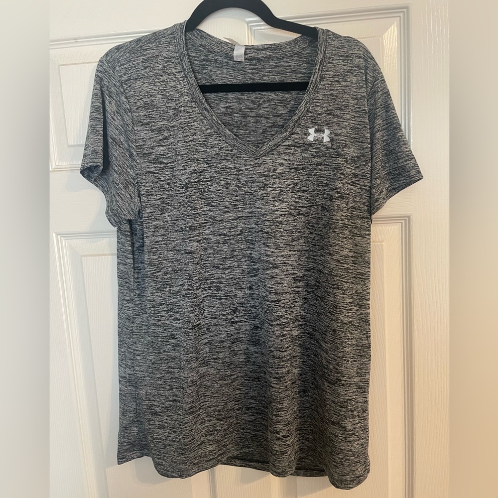 Under Armour, women’s XL